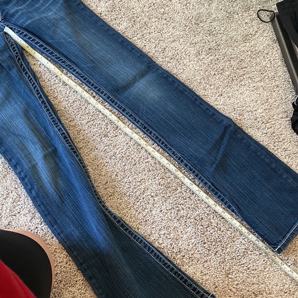 BKE Bootcut (Slim) Jeans style:Stella, Size 30x37.5 - Picture 9 of 10